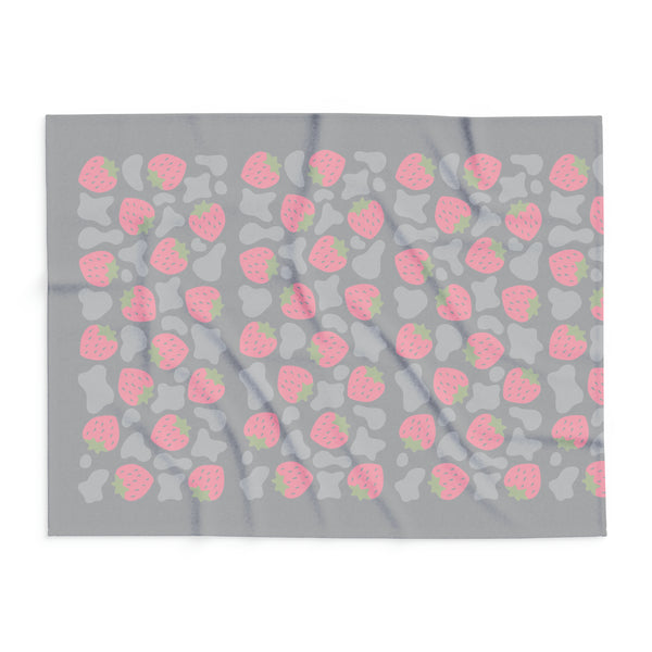 Strawberry Cow Print Arctic Fleece Blanket