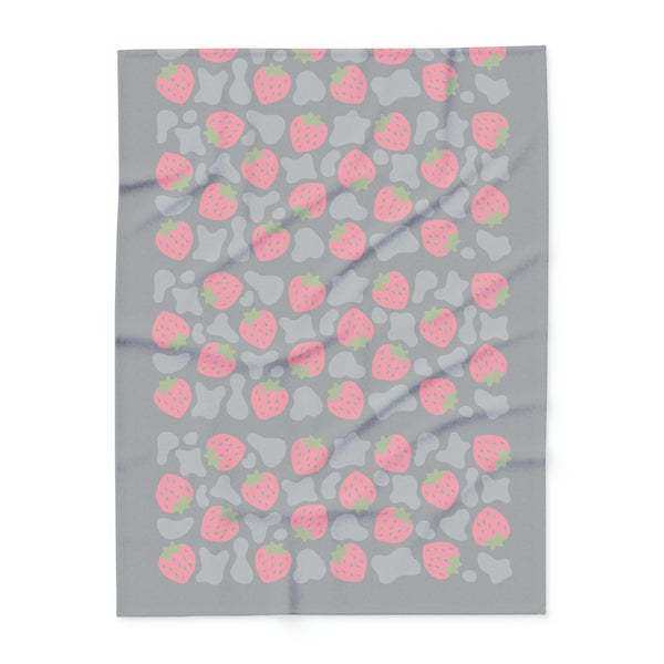 Strawberry Cow Print Arctic Fleece Blanket